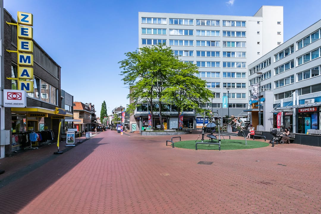 Photo 41 of Ir. Op den Kampstraat 68