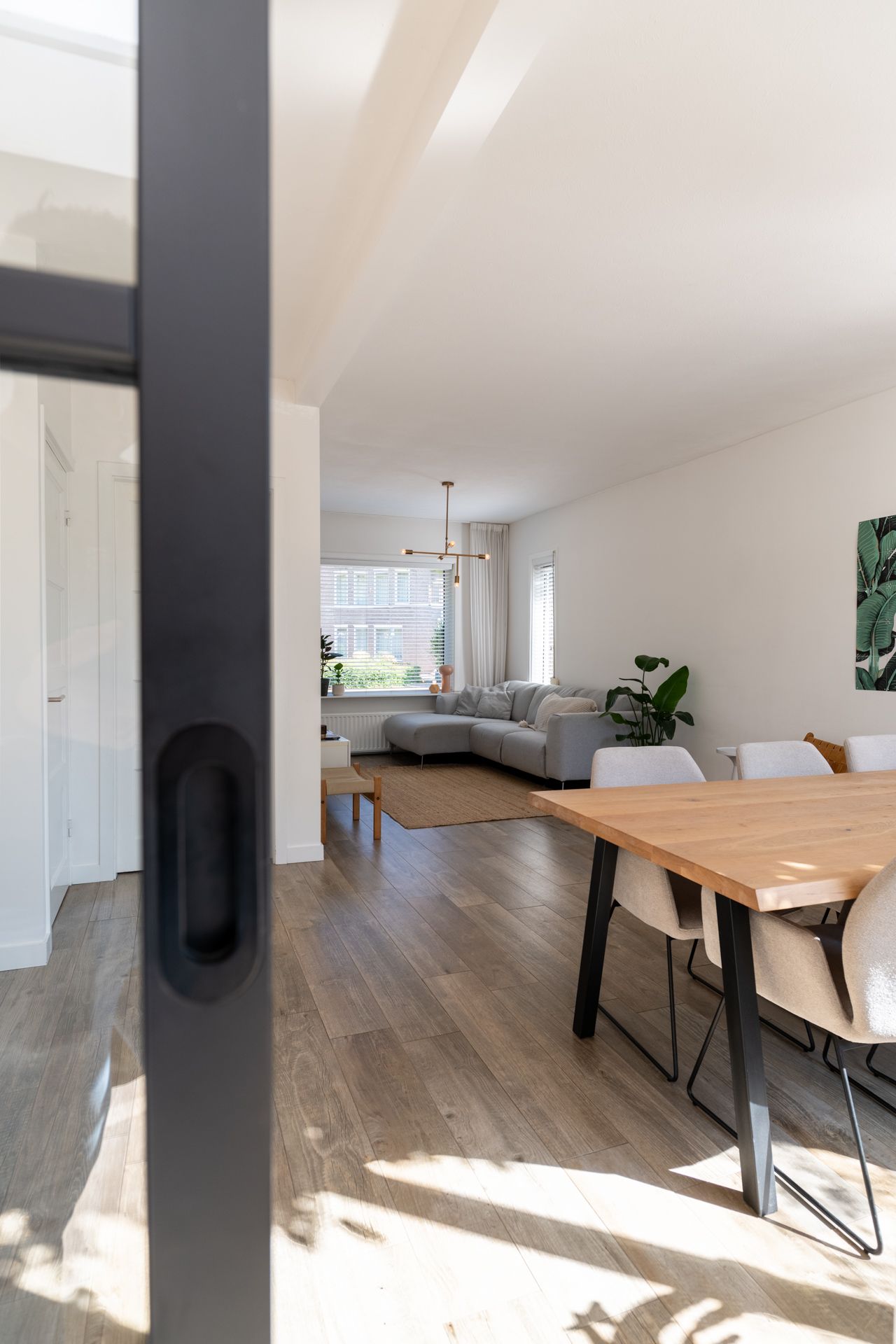 Move-in Ready 1930s Family Home with Large Insulated Garage in Tongelre — 14