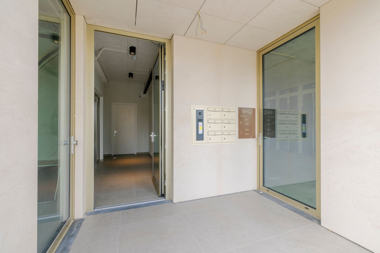Bekijk foto 4 van A. Hofmanweg 1-B25