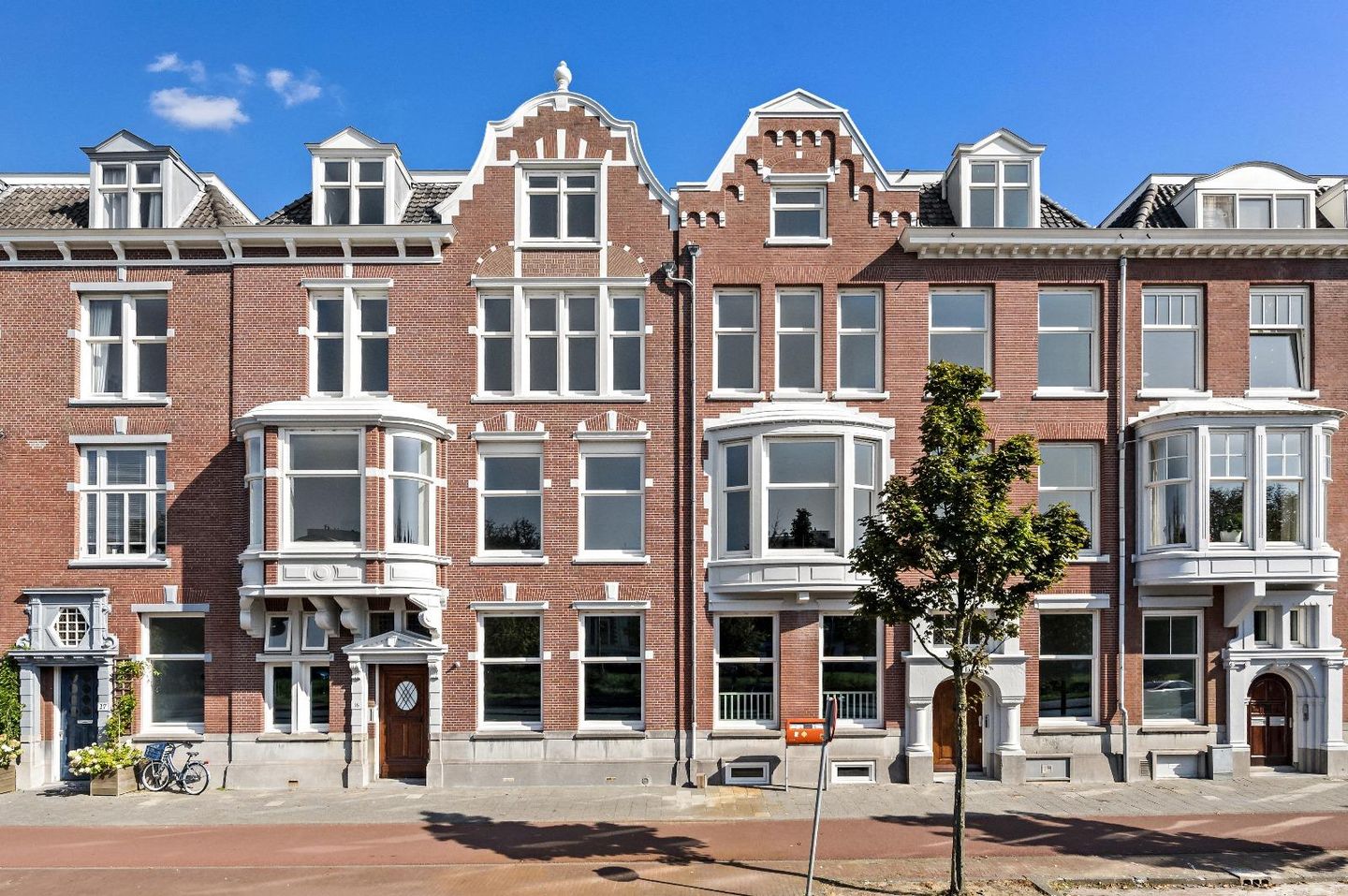 Foto 4 van Raamweg 15-A