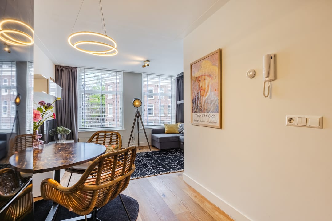 Photo 17 of Albert Cuypstraat 40-B