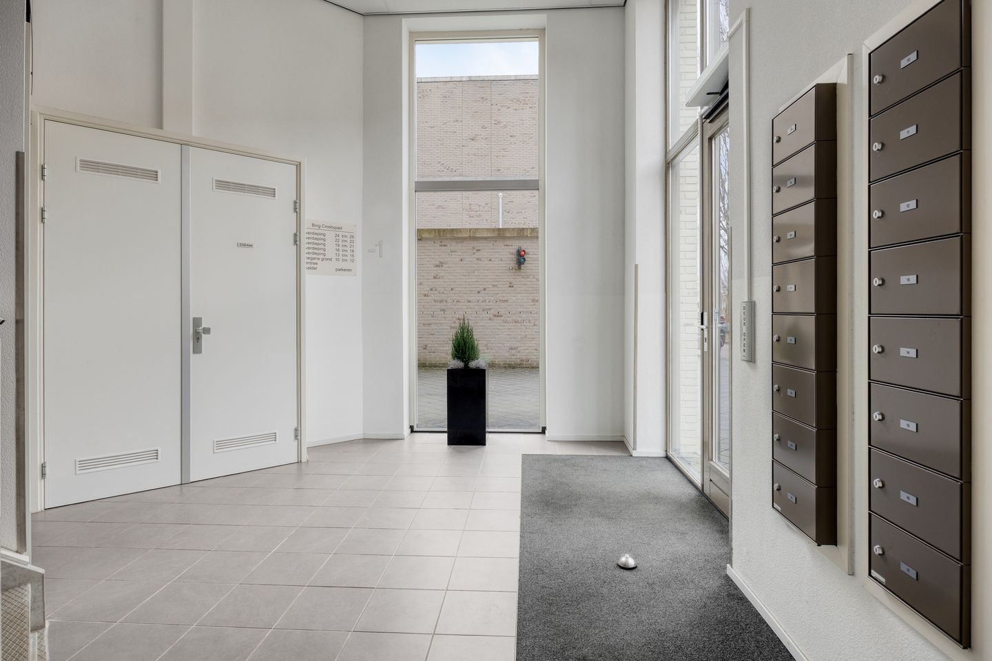 Modern Gas-Free Apartment with Spacious Covered Balcony in Terwijde — 10