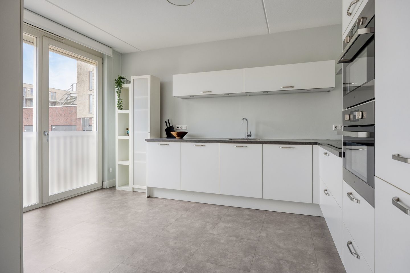 Modern Gas-Free Apartment with Spacious Covered Balcony in Terwijde — 20