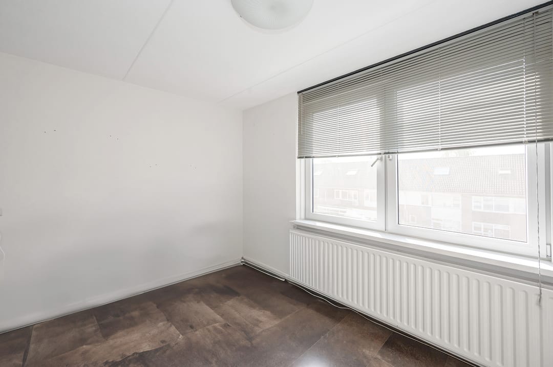 Photo 32 of Meindert Hobbemastraat 78