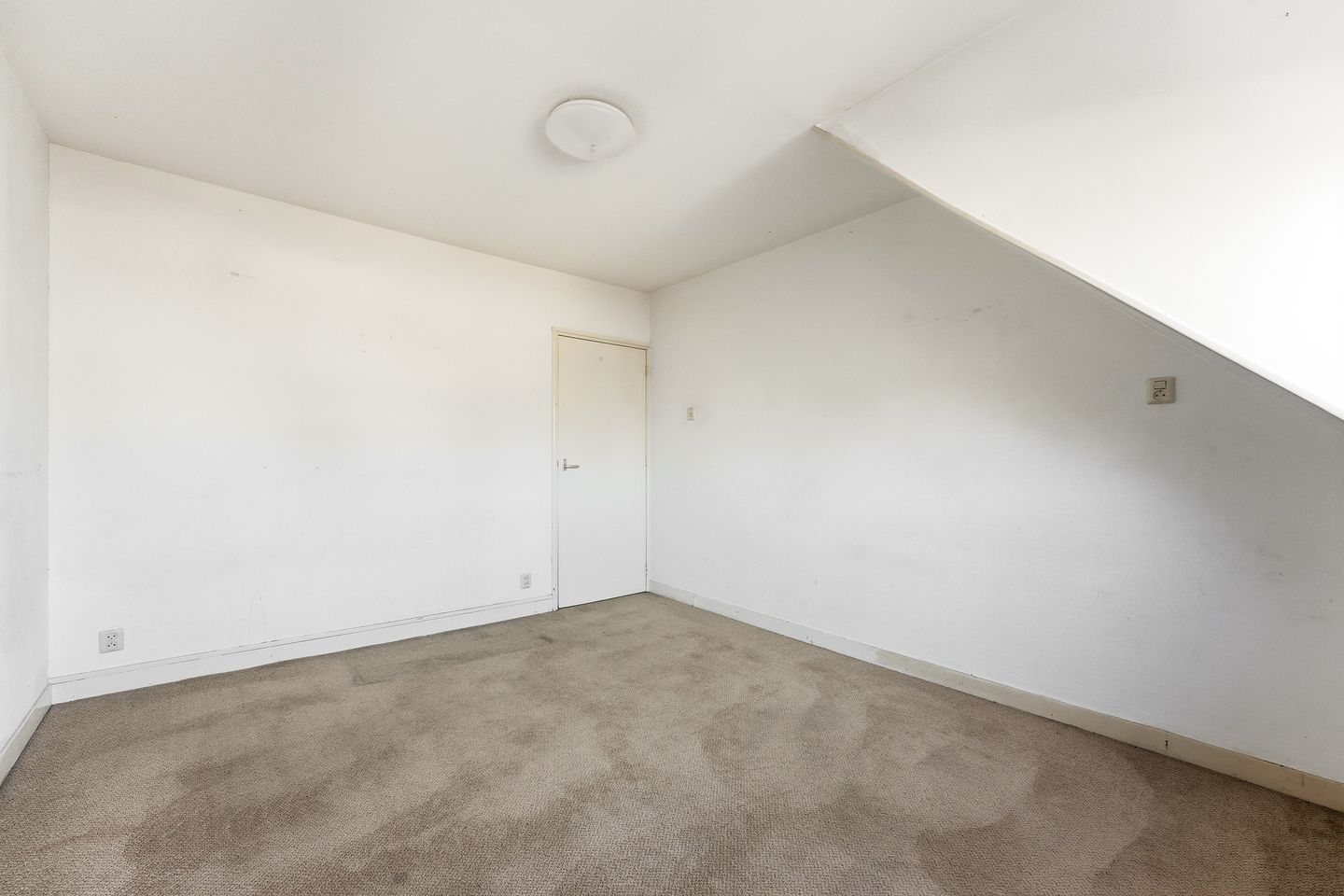 Photo 29 of Dam 30