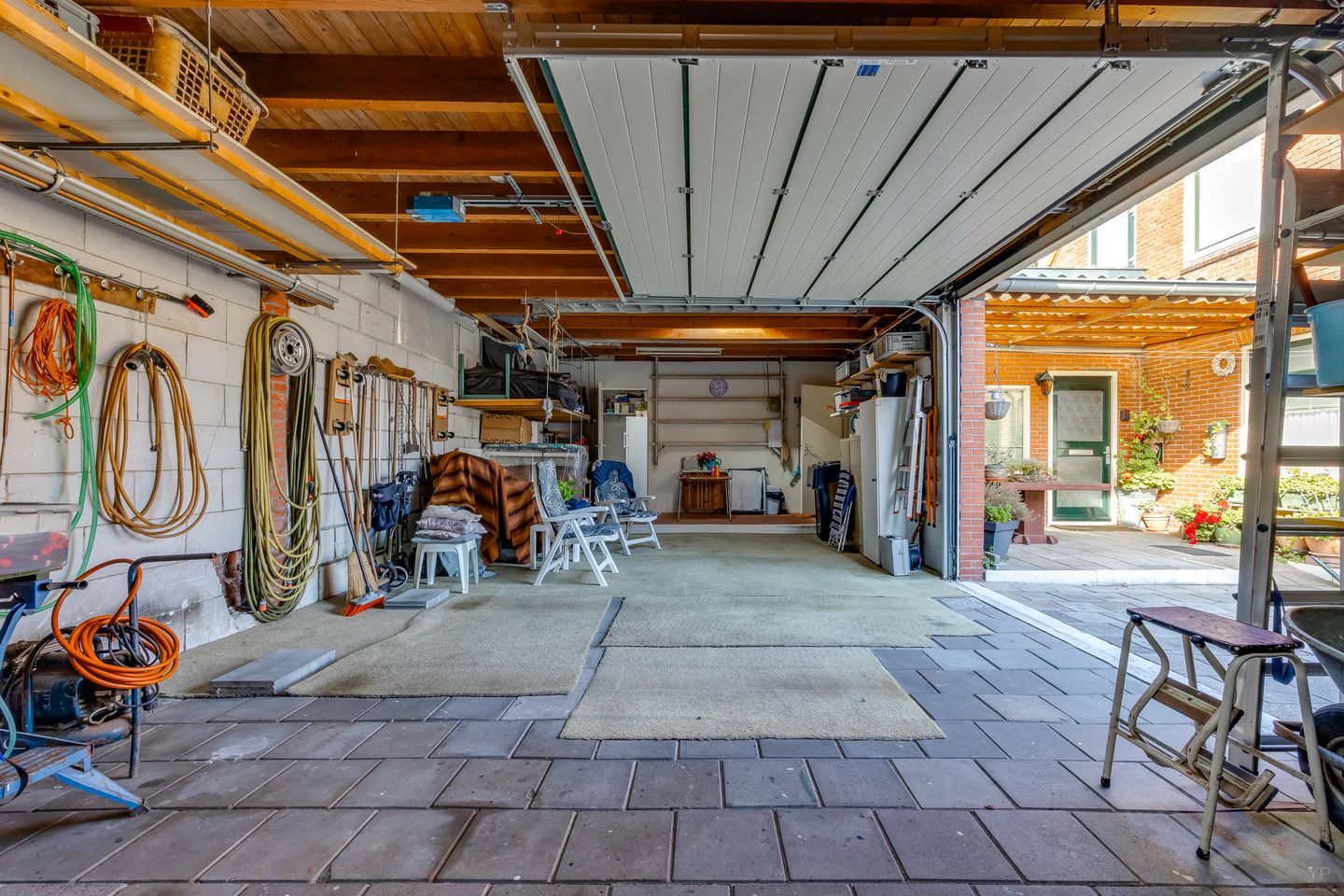 Foto 40 van Koningdwarsstraat 25