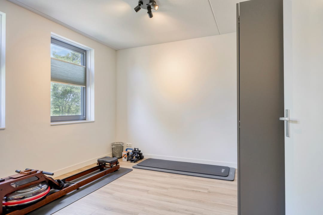 Modern Energy Efficient Semi-Detached Home in Mill with South Facing Garden — 38