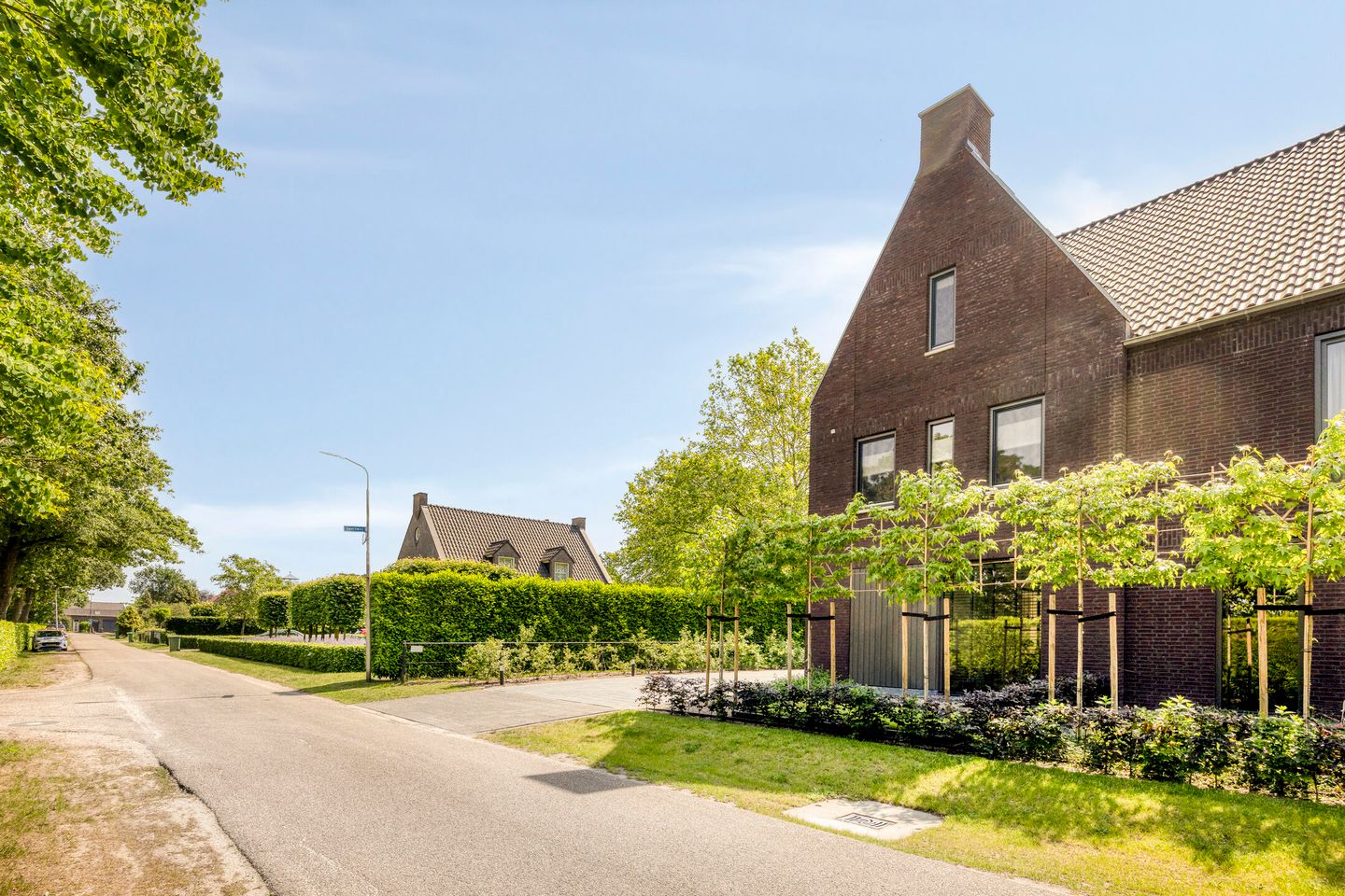 Modern Energy Efficient Semi-Detached Home in Mill with South Facing Garden — 10