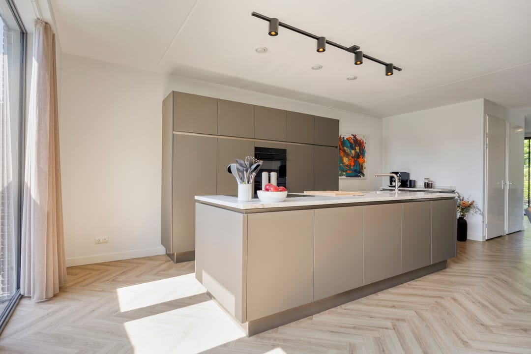 Modern Energy Efficient Semi-Detached Home in Mill with South Facing Garden — 23