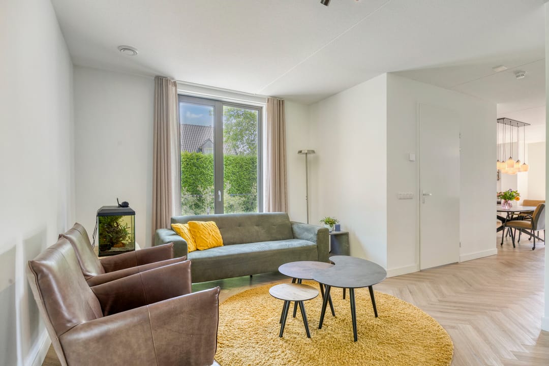 Modern Energy Efficient Semi-Detached Home in Mill with South Facing Garden — 16