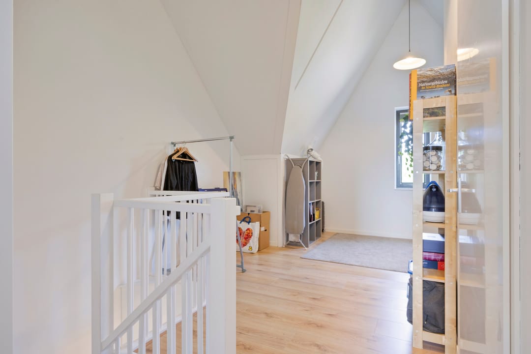 Modern Energy Efficient Semi-Detached Home in Mill with South Facing Garden — 41
