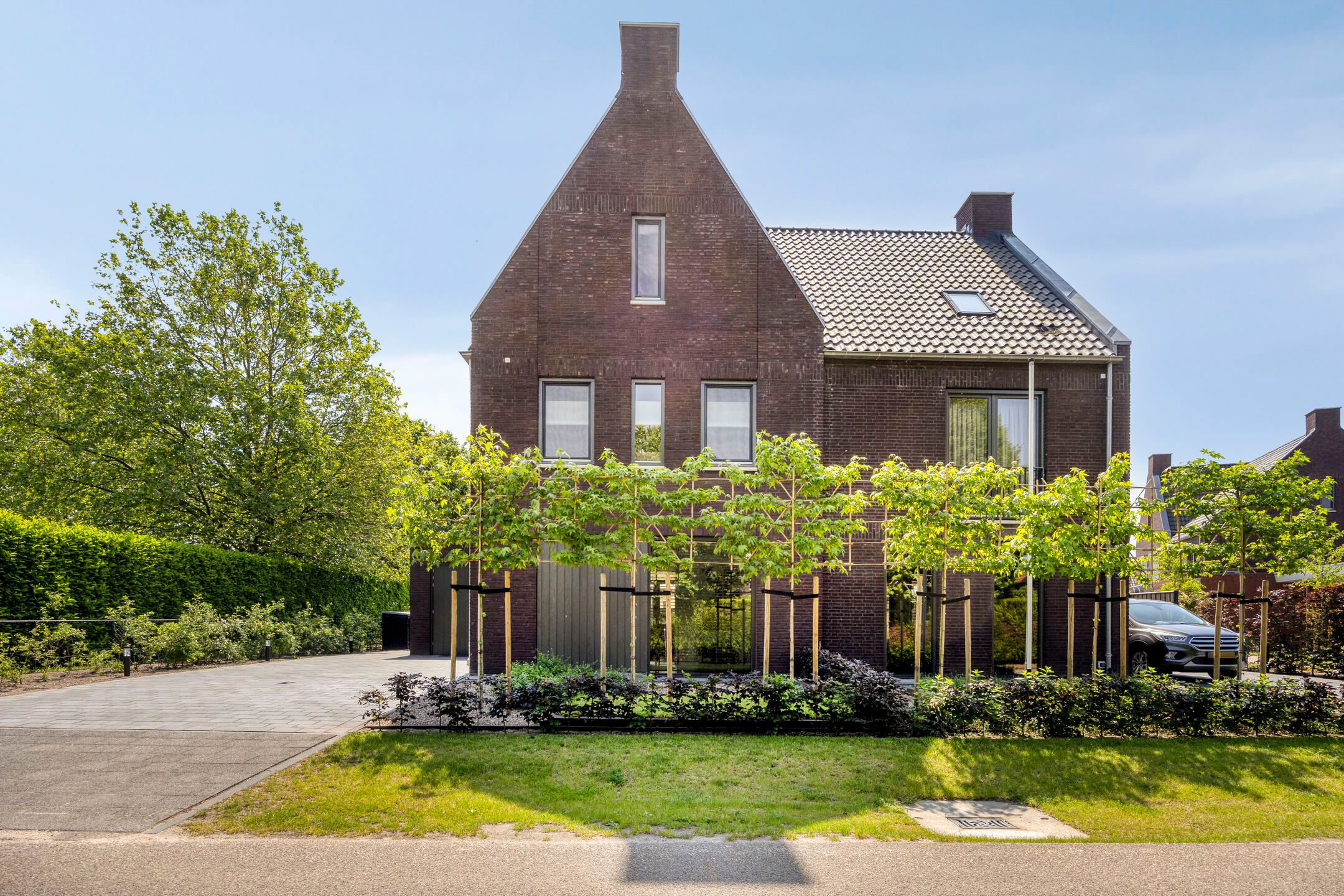 Modern Energy Efficient Semi-Detached Home in Mill with South Facing Garden — 9