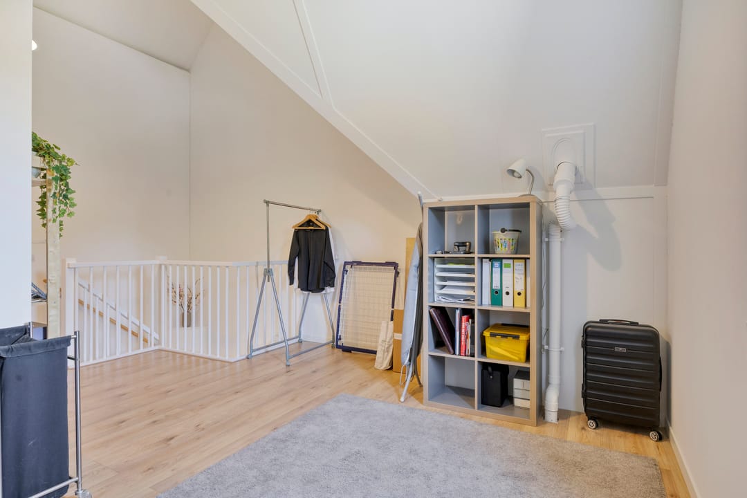 Modern Energy Efficient Semi-Detached Home in Mill with South Facing Garden — 43