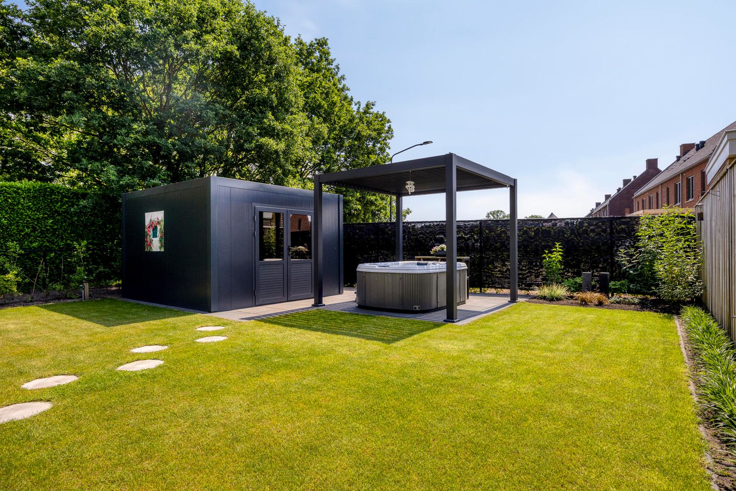 Modern Energy Efficient Semi-Detached Home in Mill with South Facing Garden — 50