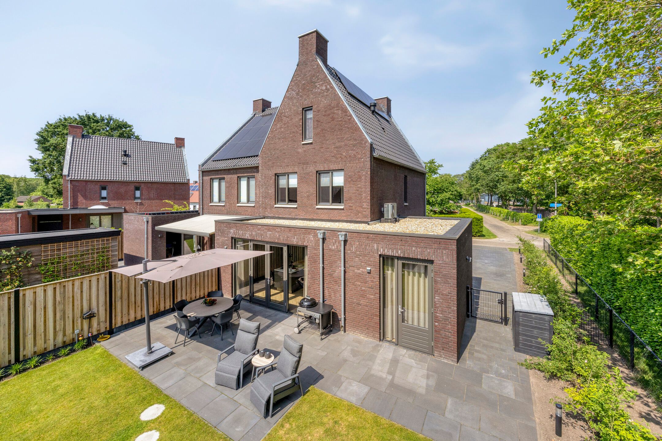Modern Energy Efficient Semi-Detached Home in Mill with South Facing Garden — 57