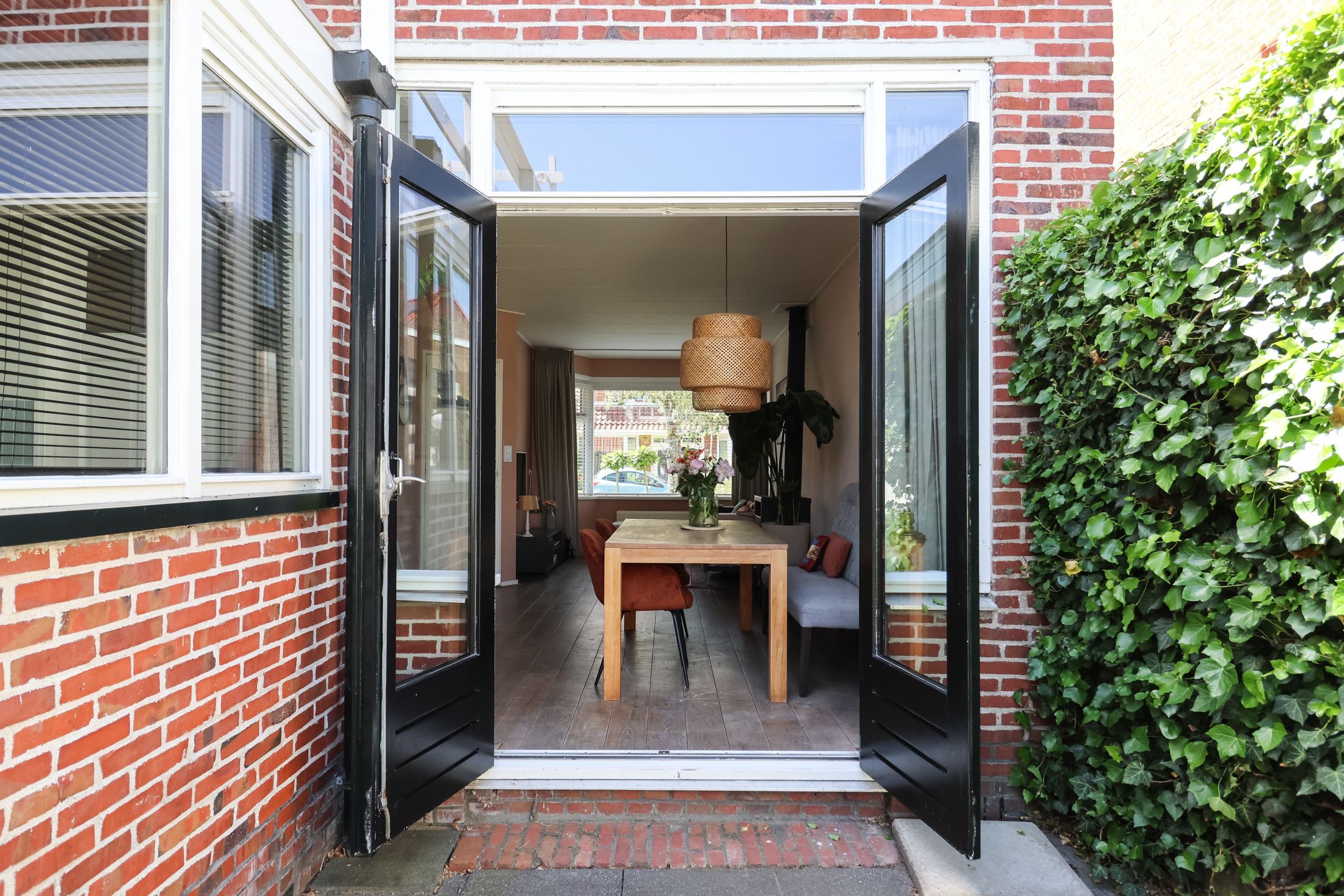 Photo 12 of d'Hondecoeterstraat 30