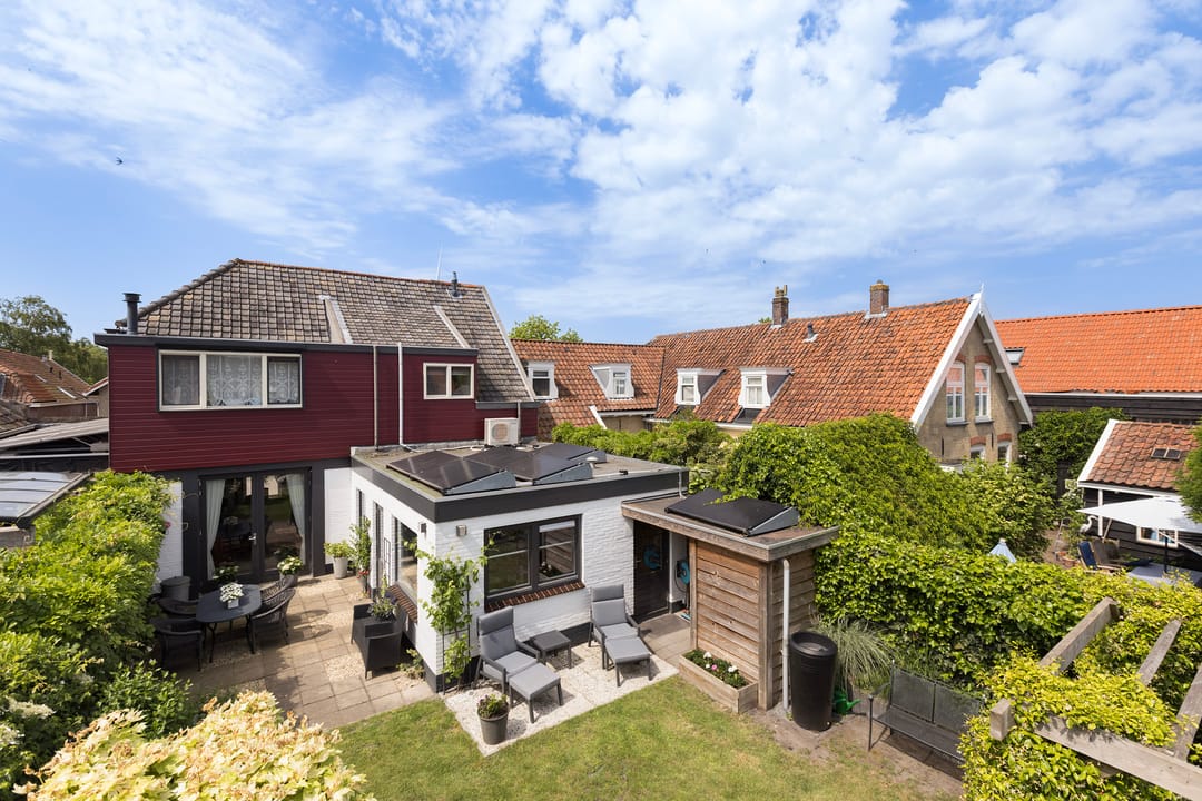 Photo 43 of Voorstraat 27