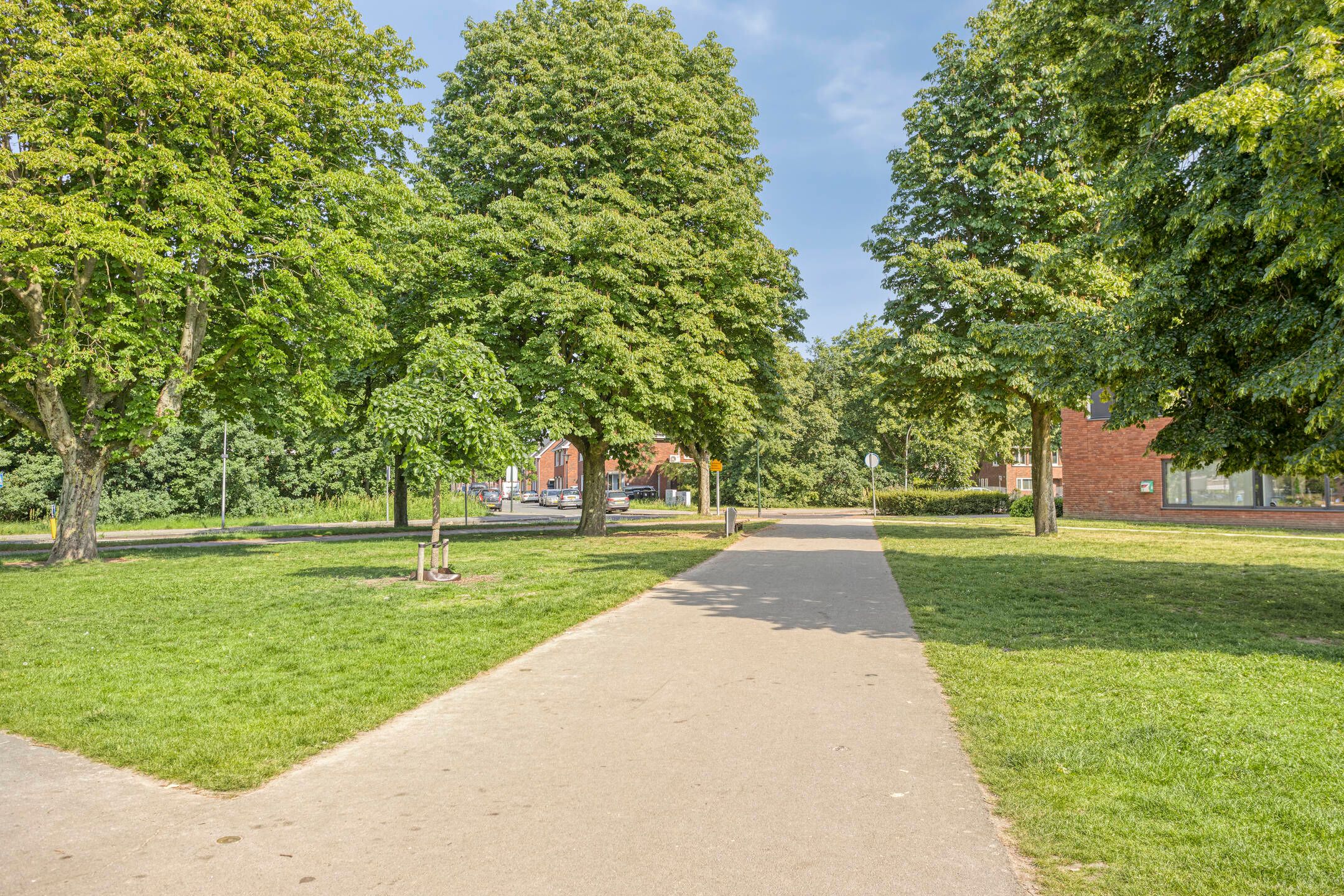 Foto 42 van Generaal Cronjéstraat 2