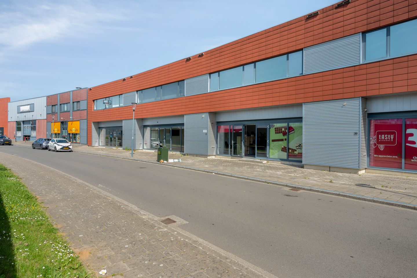 Bekijk foto 3 van Oslostraat 30-40