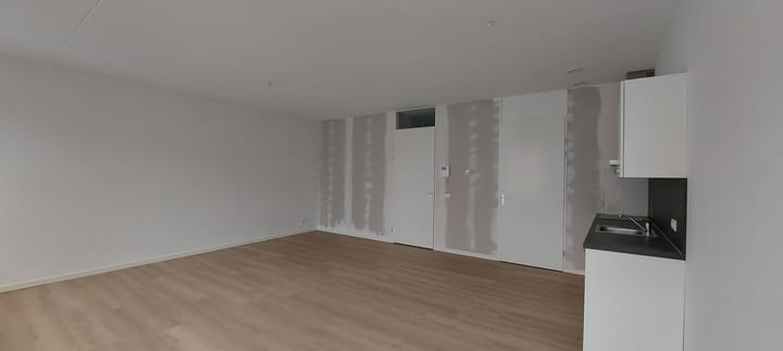 Photo 5 of De Pauselijke Staten 7