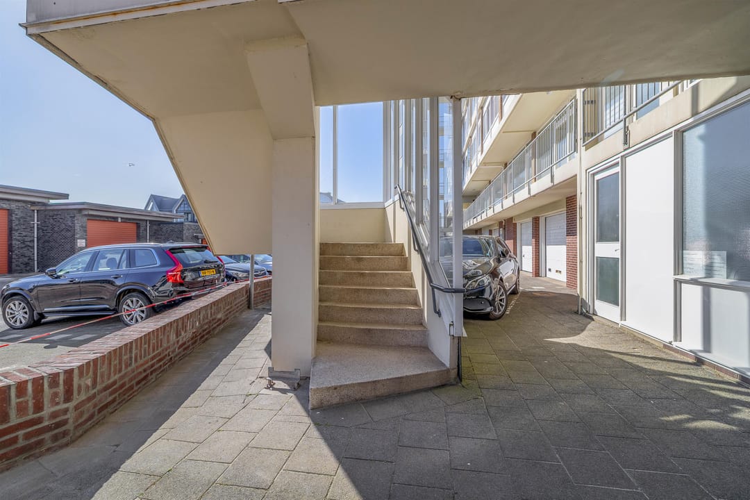 Photo 8 of Van der Wijckplein 1