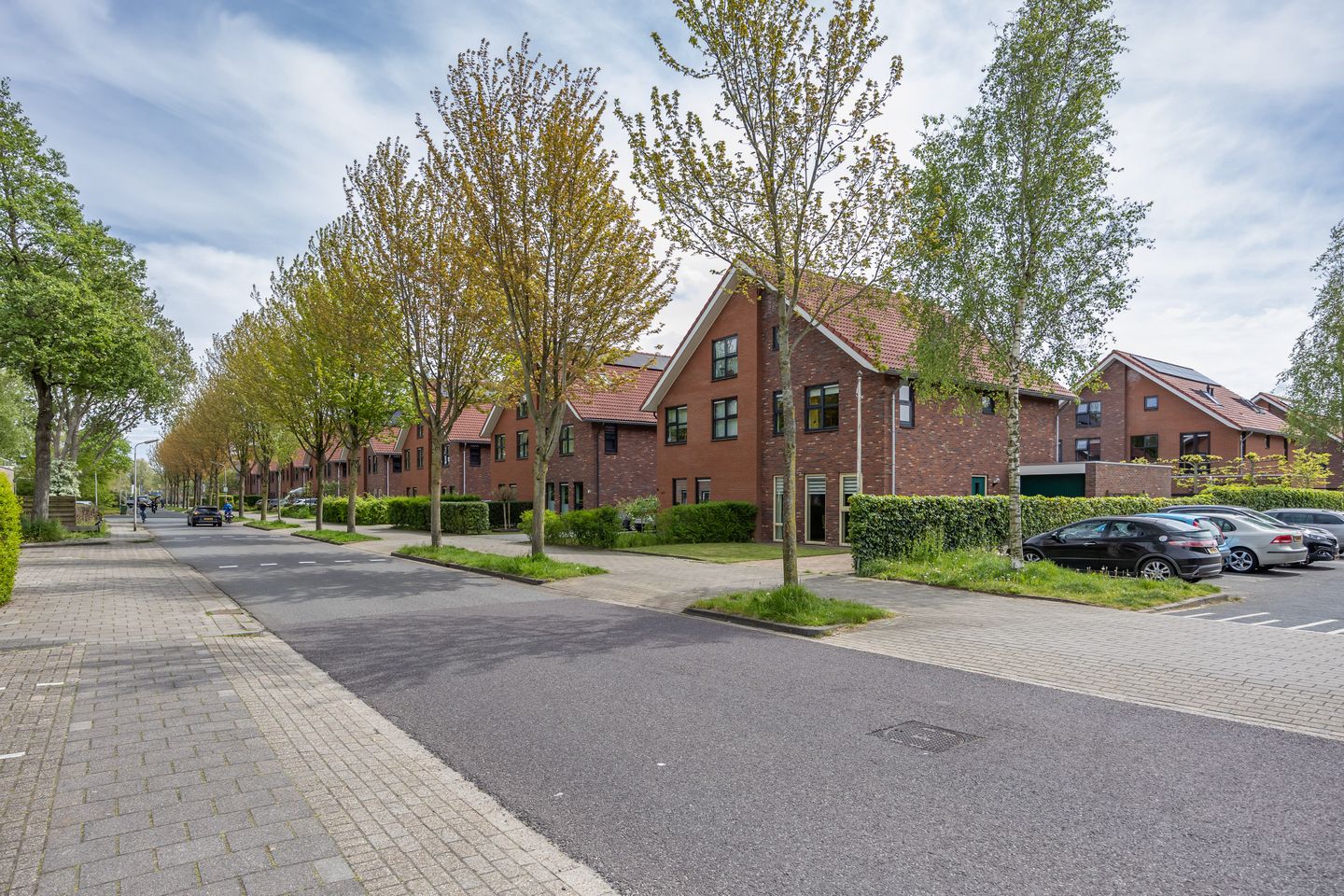 Foto 44 van Krijn van den Helmstraat 59