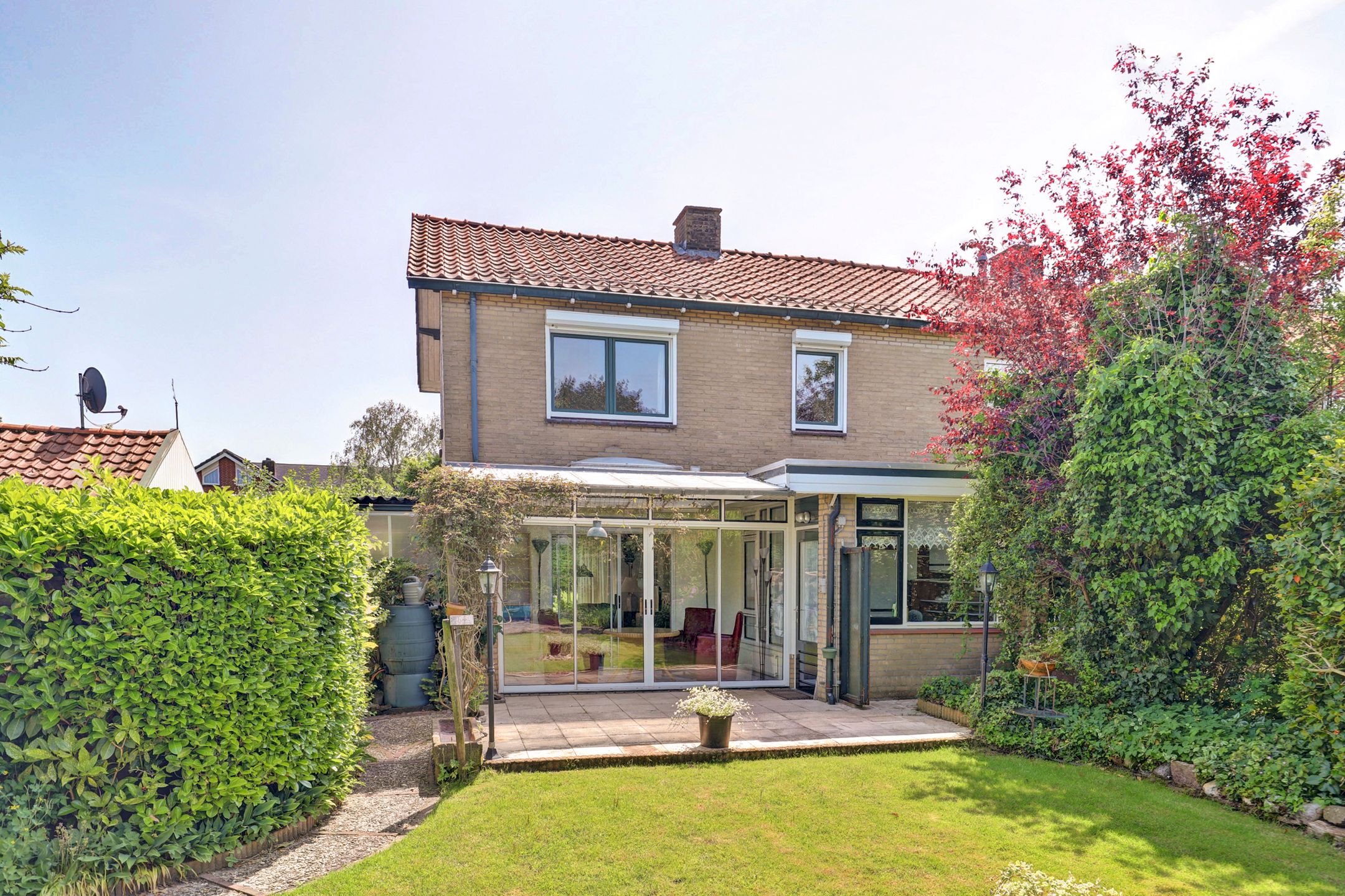Spacious Corner Home with Exceptional Garden Privacy in Lochem — 24