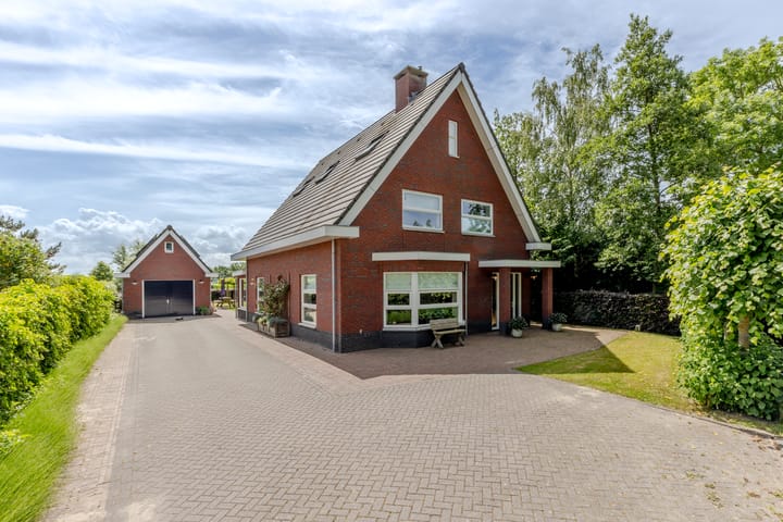 Vrijstaande woning te koop: Boomweg 21, Rockanje