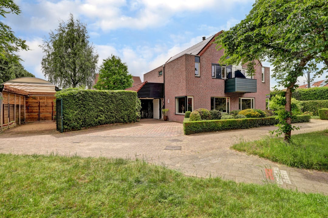 Foto 1 van Pelikaan 4