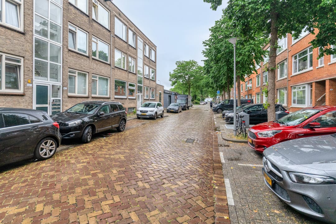 Photo 23 of Texelsestraat 67-C