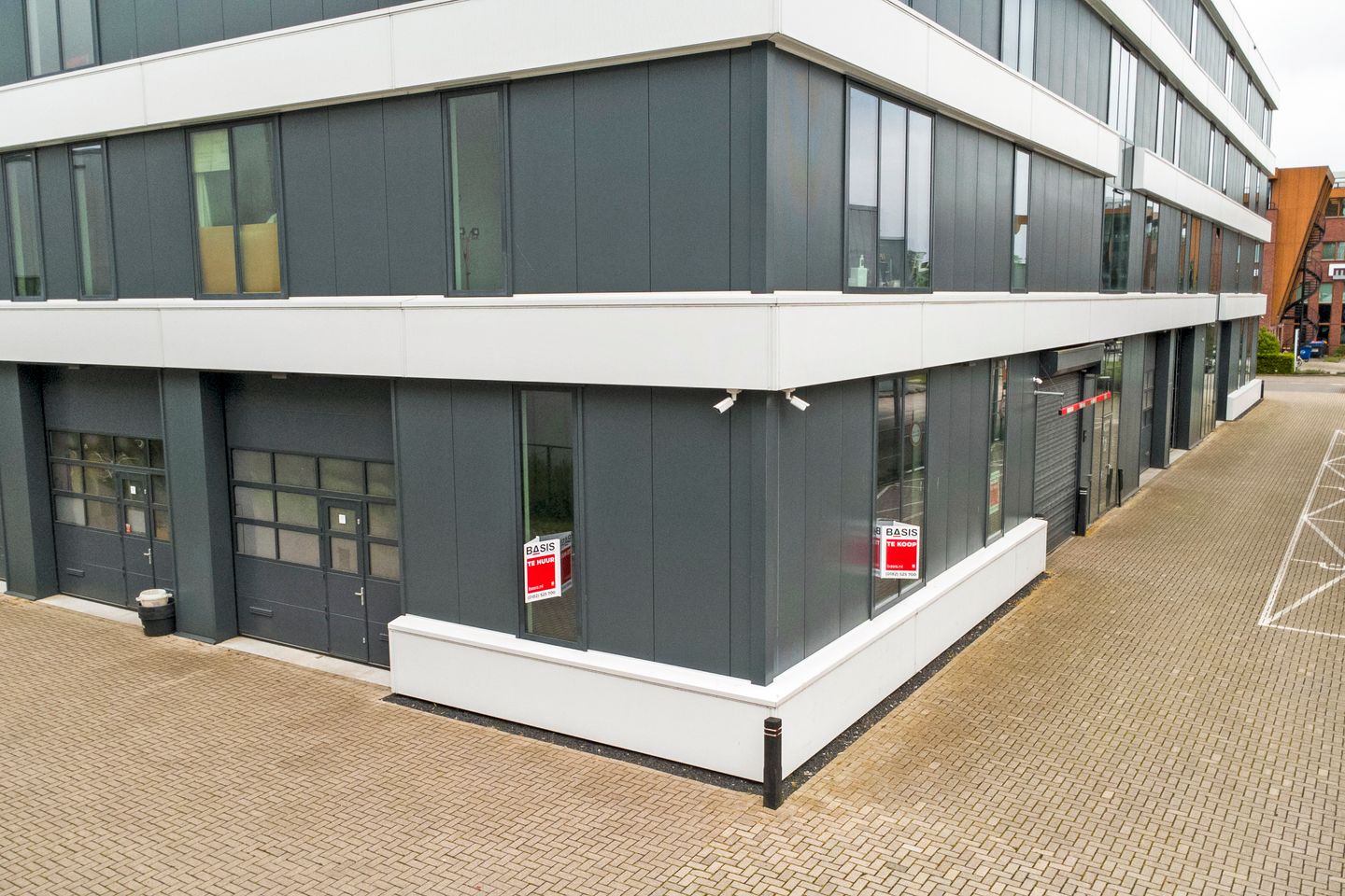 Bekijk foto 2 van Westbaan 350-a17