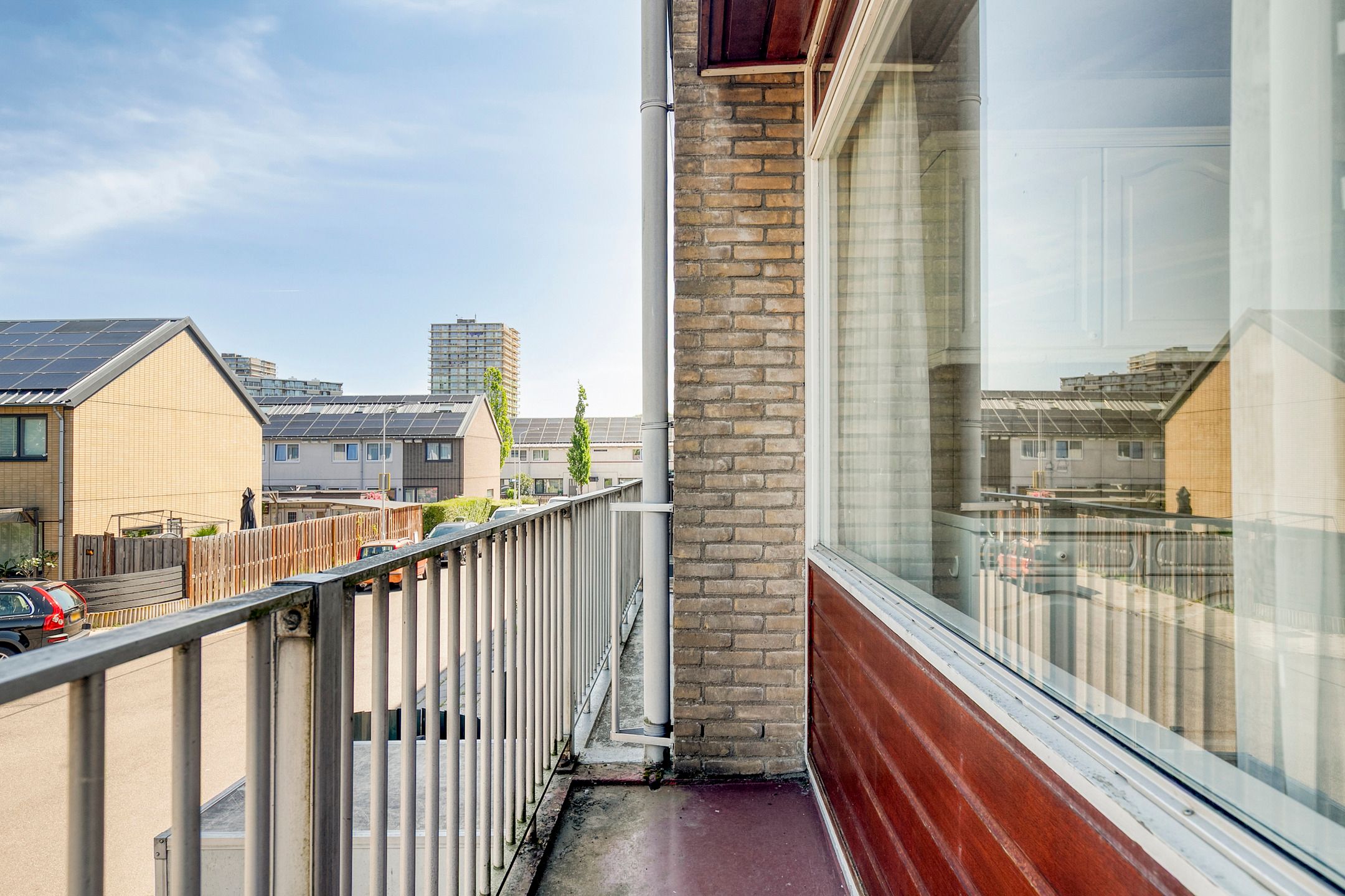 Spacious Six Room Home with Lift and South Facing Garden in Central Zoetermeer — 18