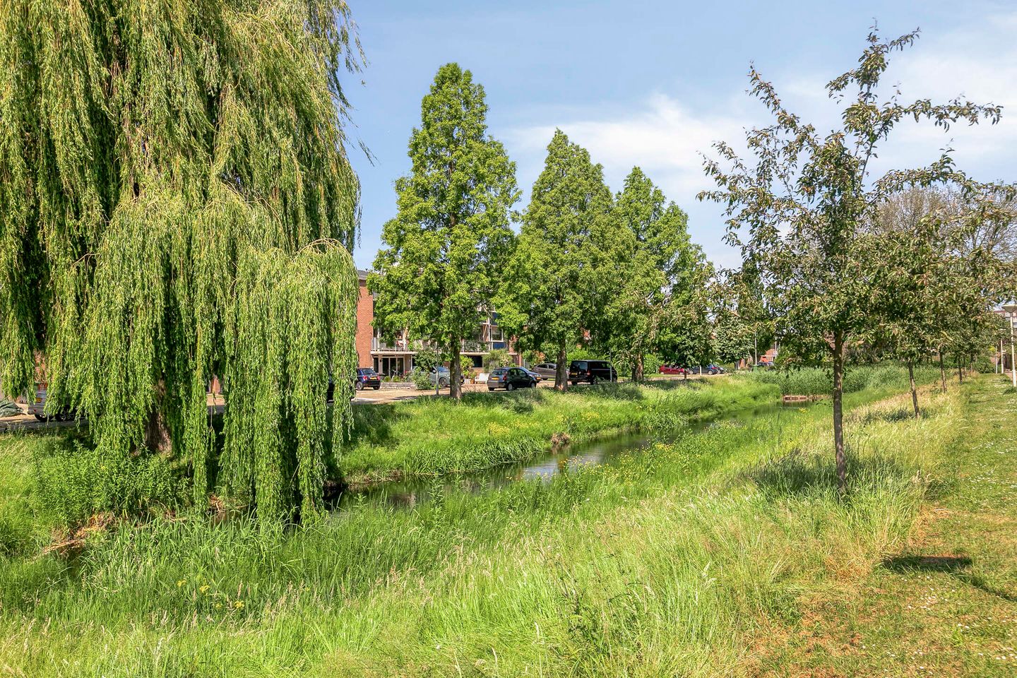 Spacious Six Room Home with Lift and South Facing Garden in Central Zoetermeer — 29