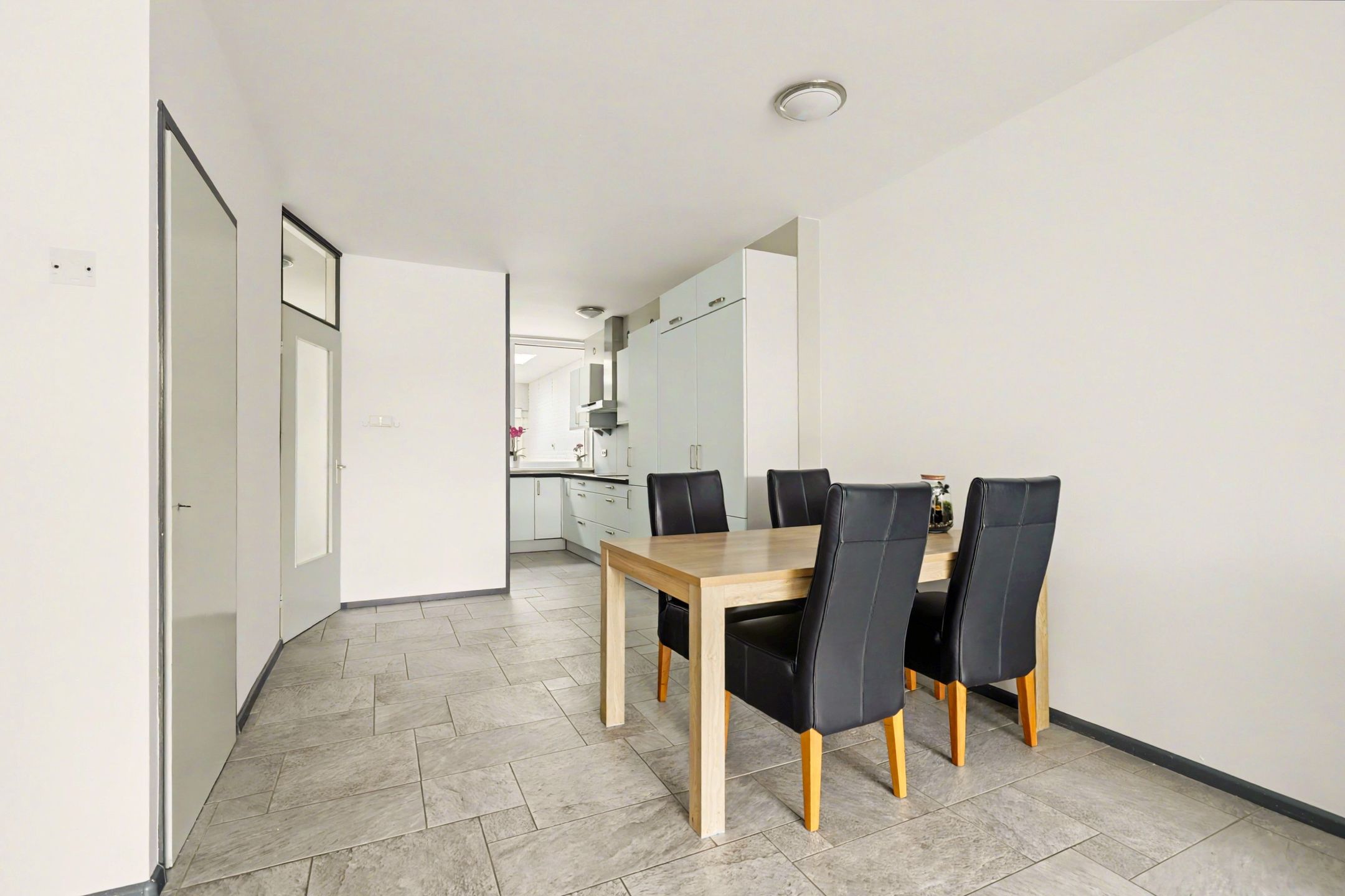 Photo 12 of Groeneveldstraat 21