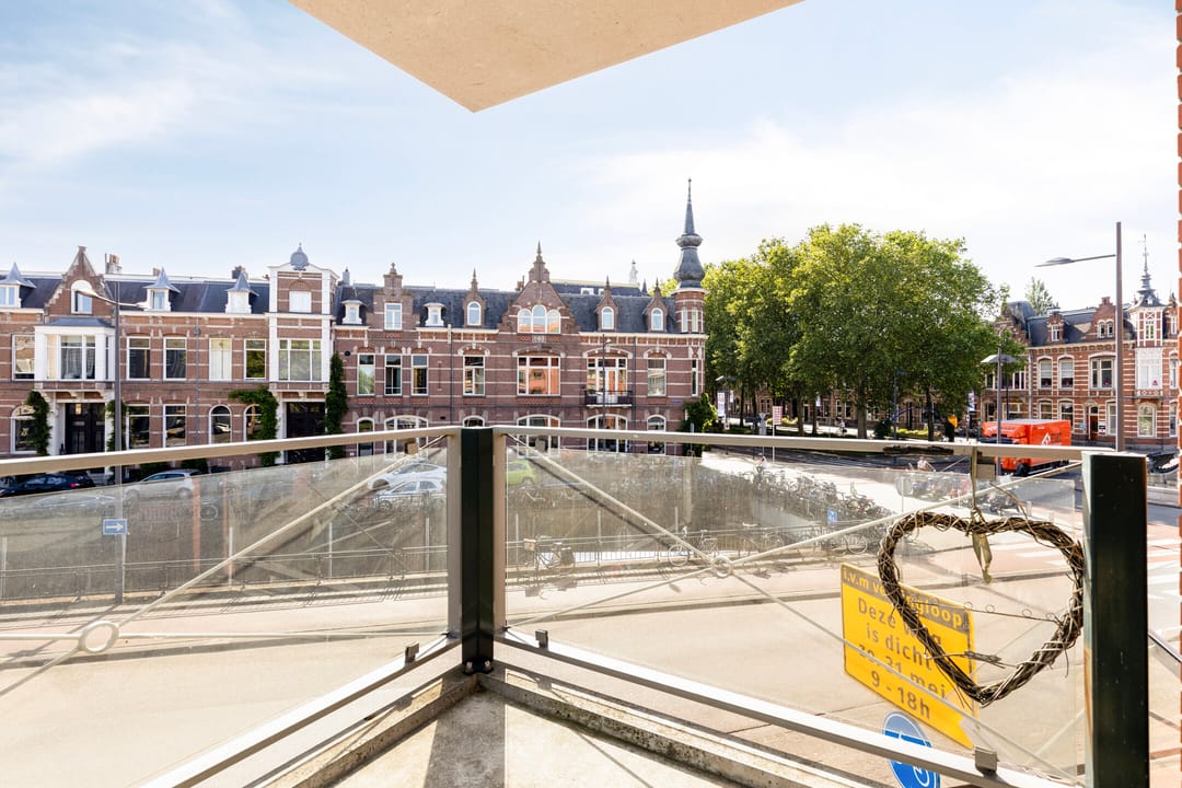 Photo 11 of Stationsplein 49