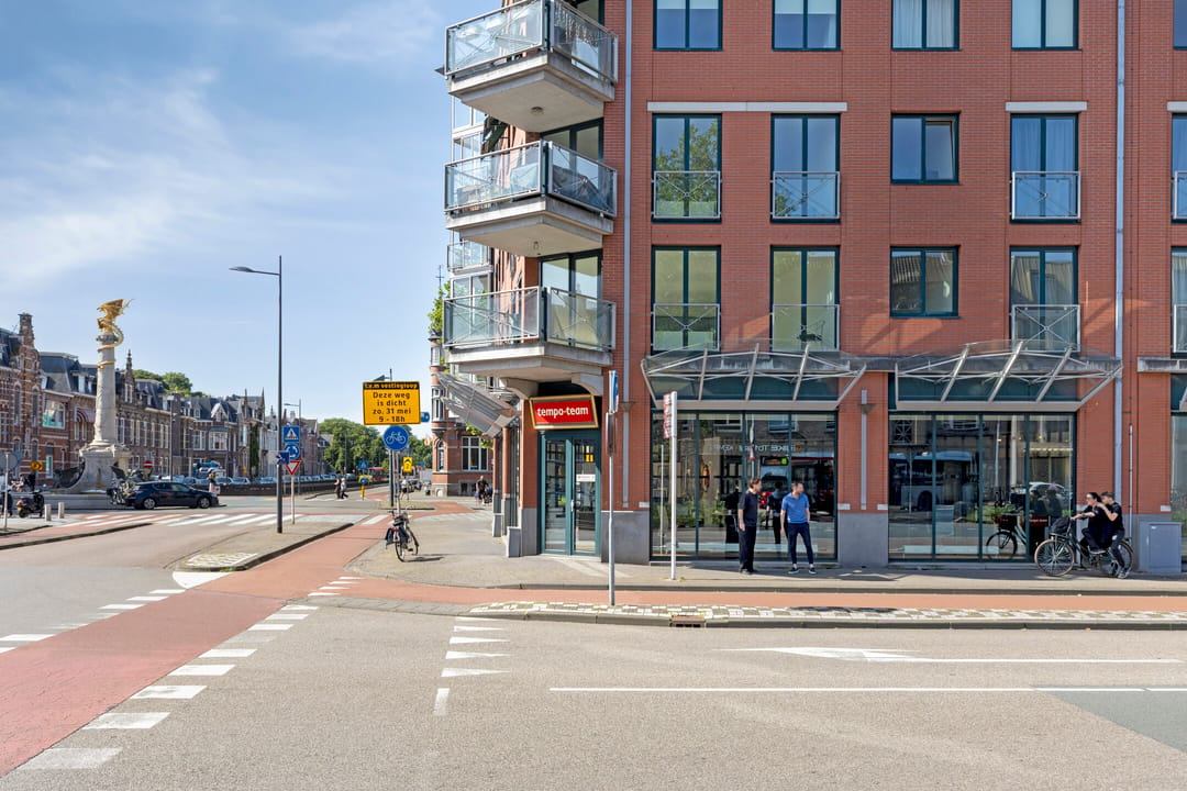 Photo 23 of Stationsplein 49