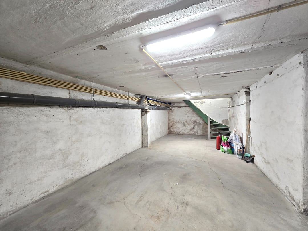Multifunctional Property with Commercial Space and Separate Apartment in Heerlen — 38