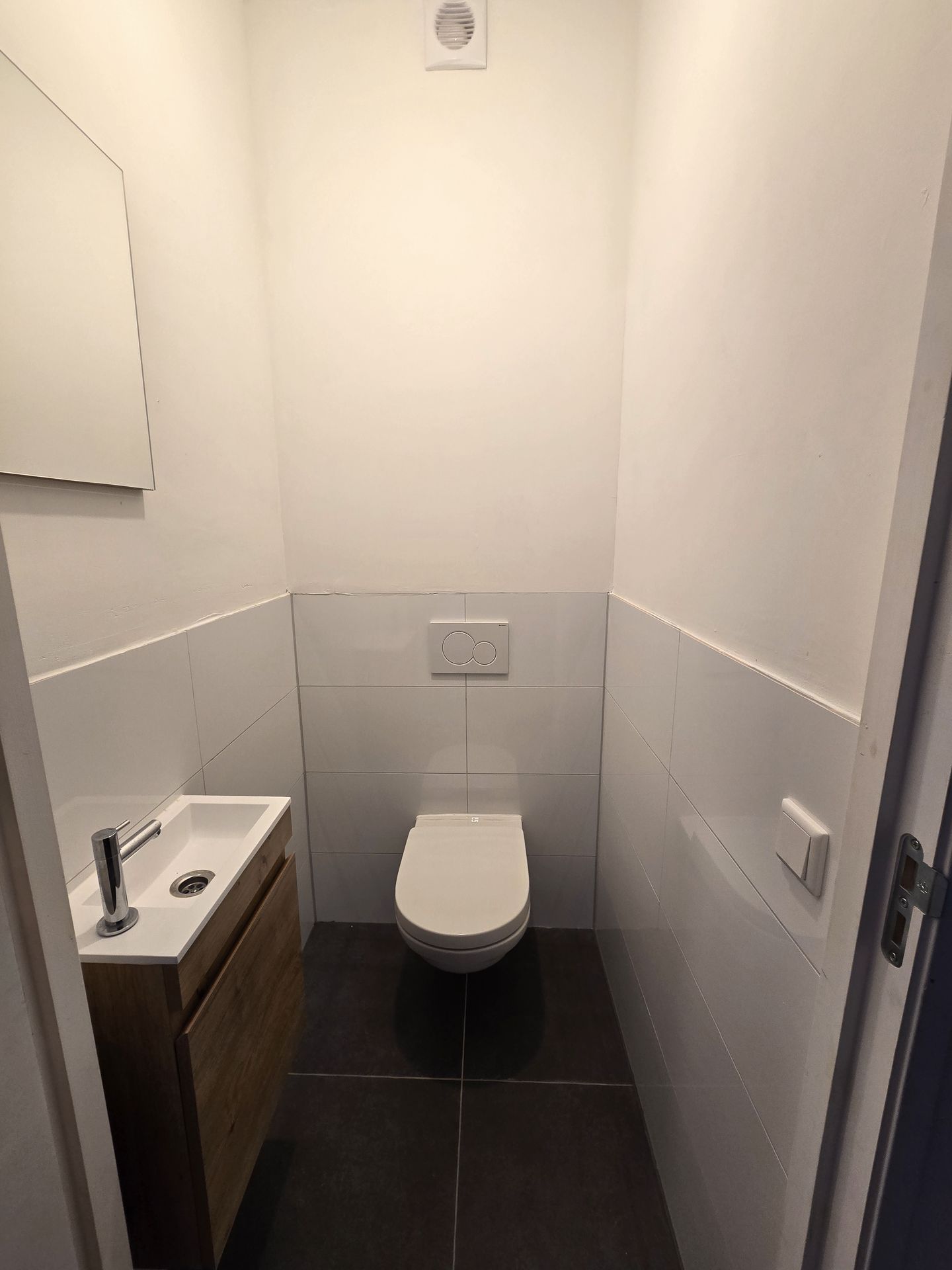 Multifunctional Property with Commercial Space and Separate Apartment in Heerlen — 25