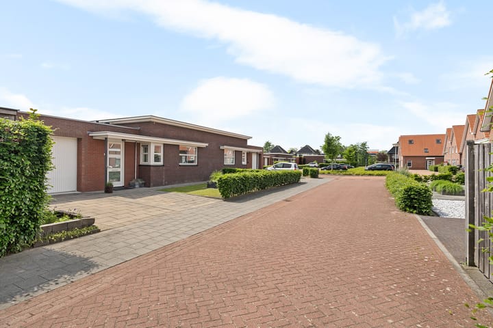 Foto 4 van Van Tuellstraat 14