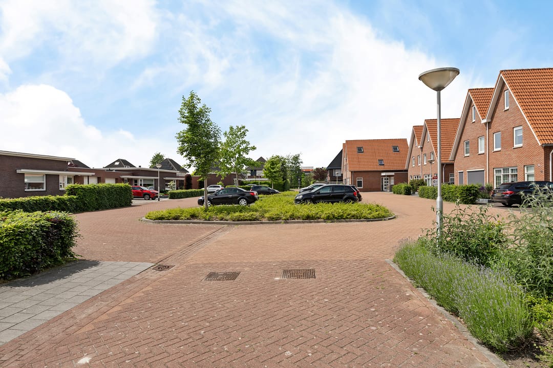 Foto 41 van Van Tuellstraat 14