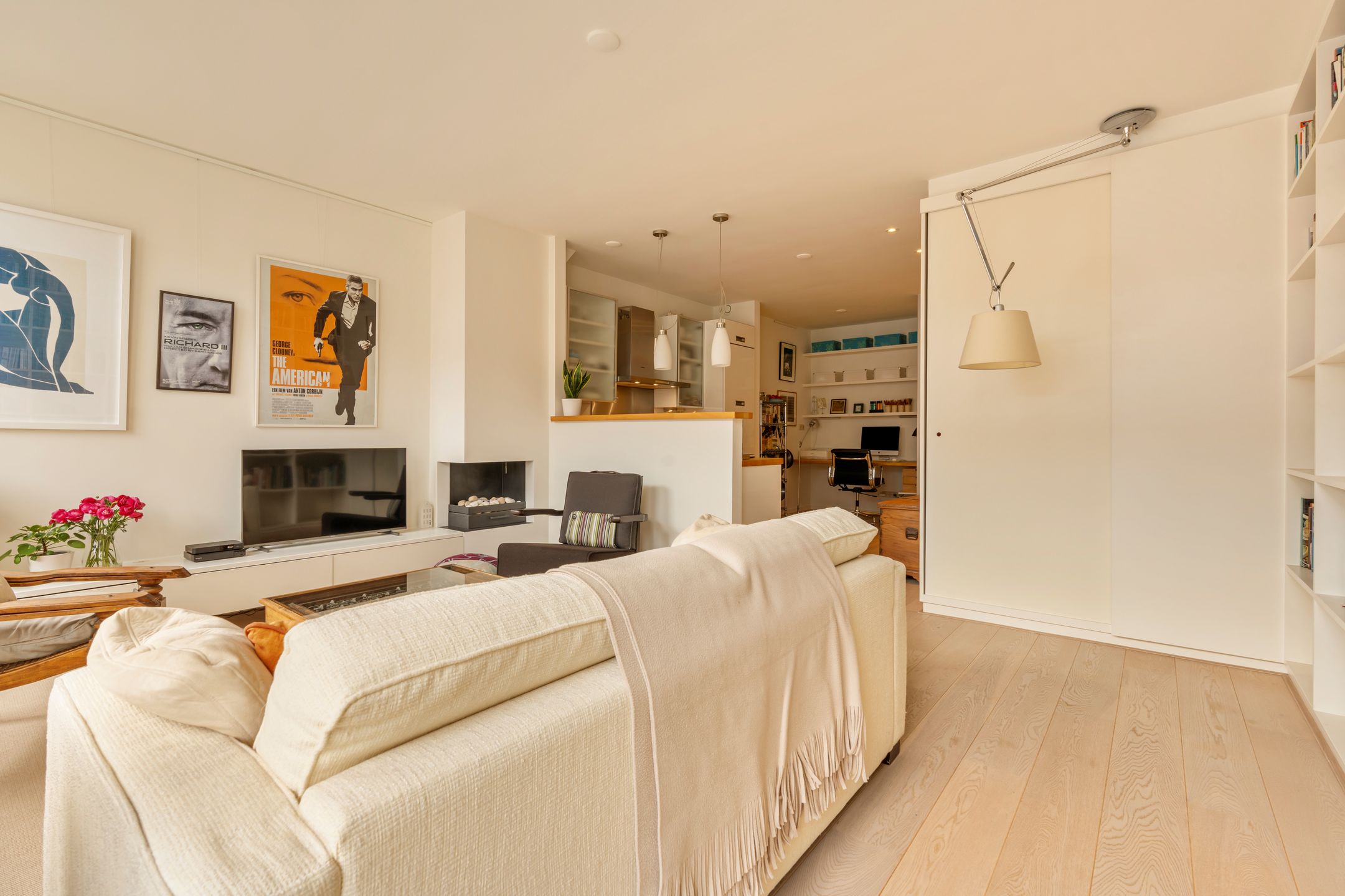 Photo 9 of Van Ostadestraat 181-3