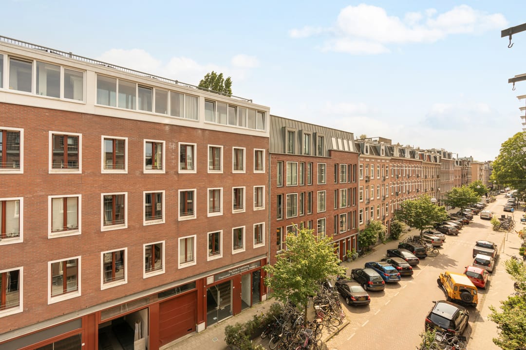 Photo 11 of Van Ostadestraat 181-3