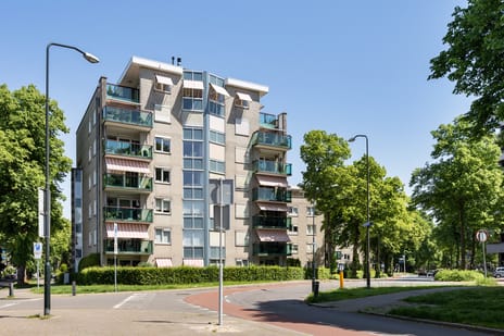 Burgemeester Des Tombeplein thumbnail