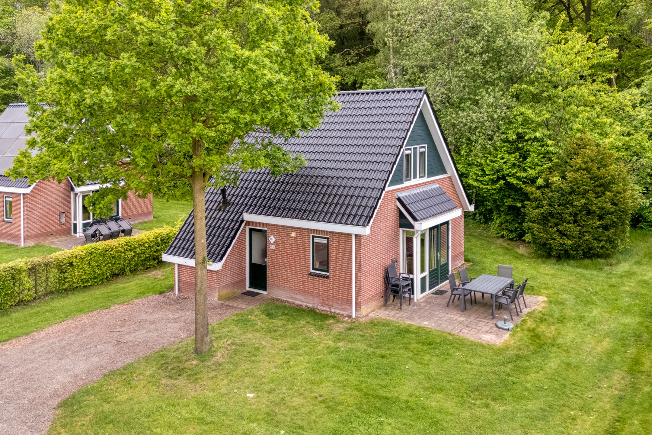 5-bedroom freehold villa in Hoge Hexel — photo 1 of 5