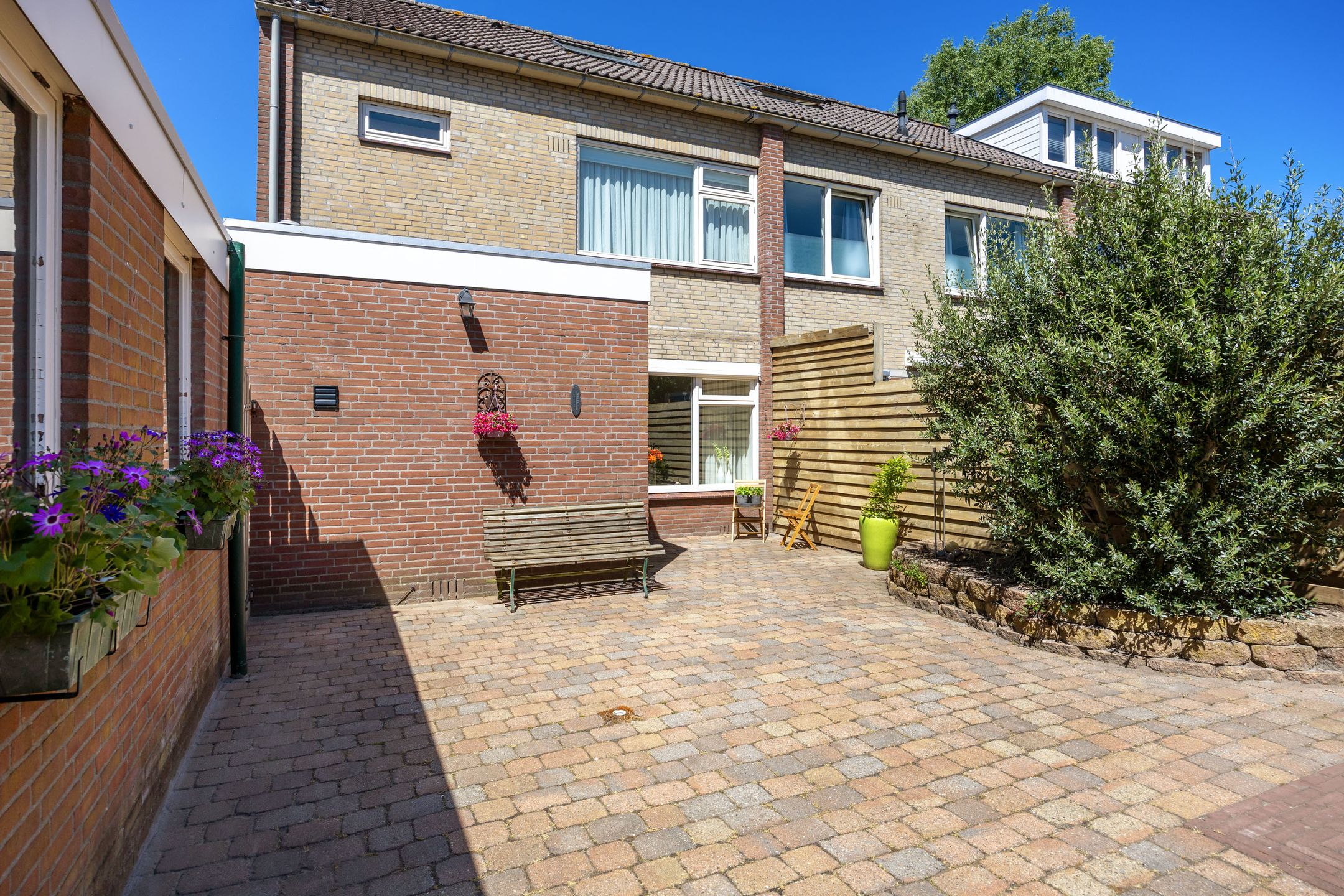Foto 45 van De Roeden 6