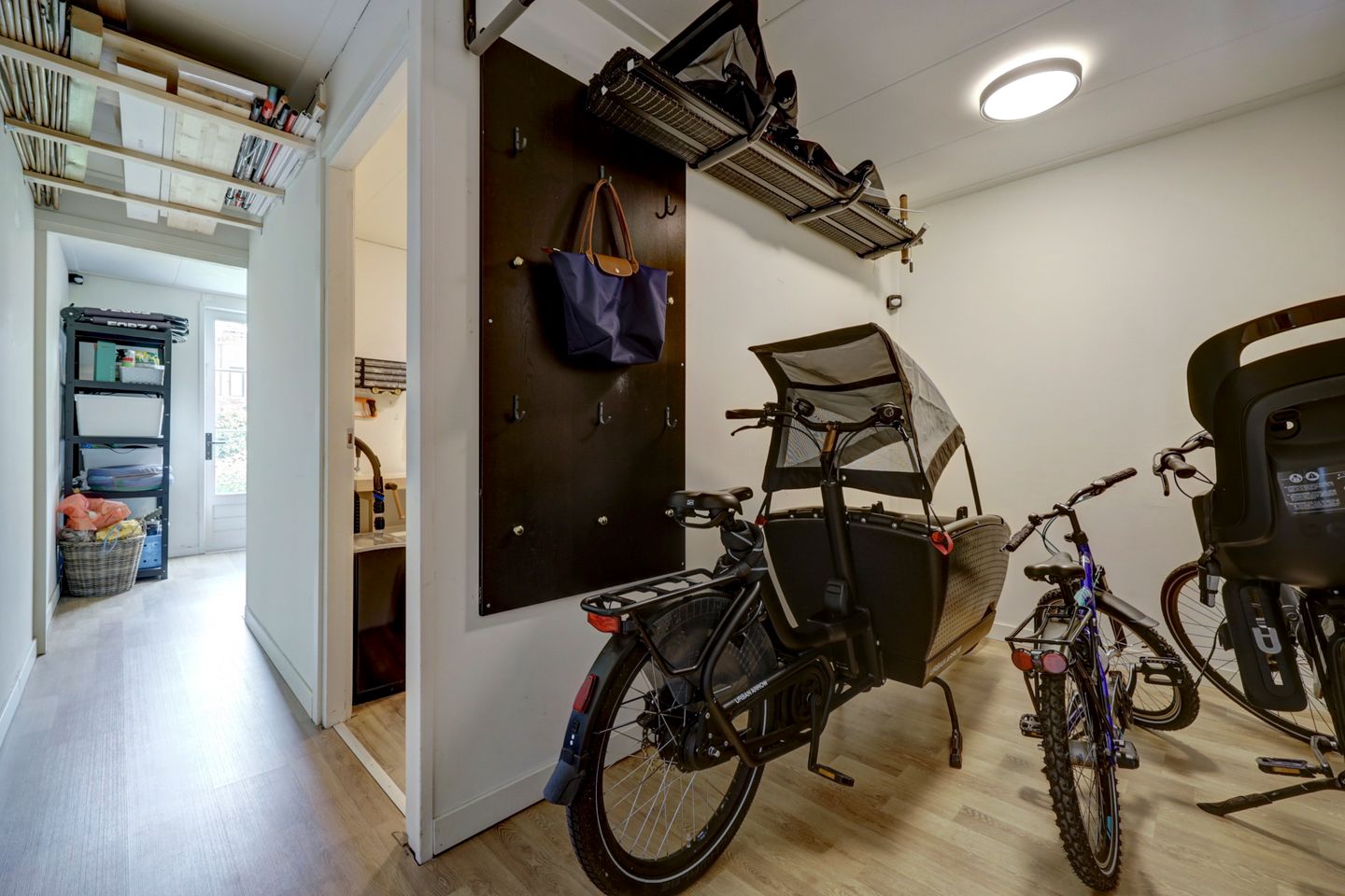 Modern Luxury Detached Villa in De Gilden, Dronten — 25