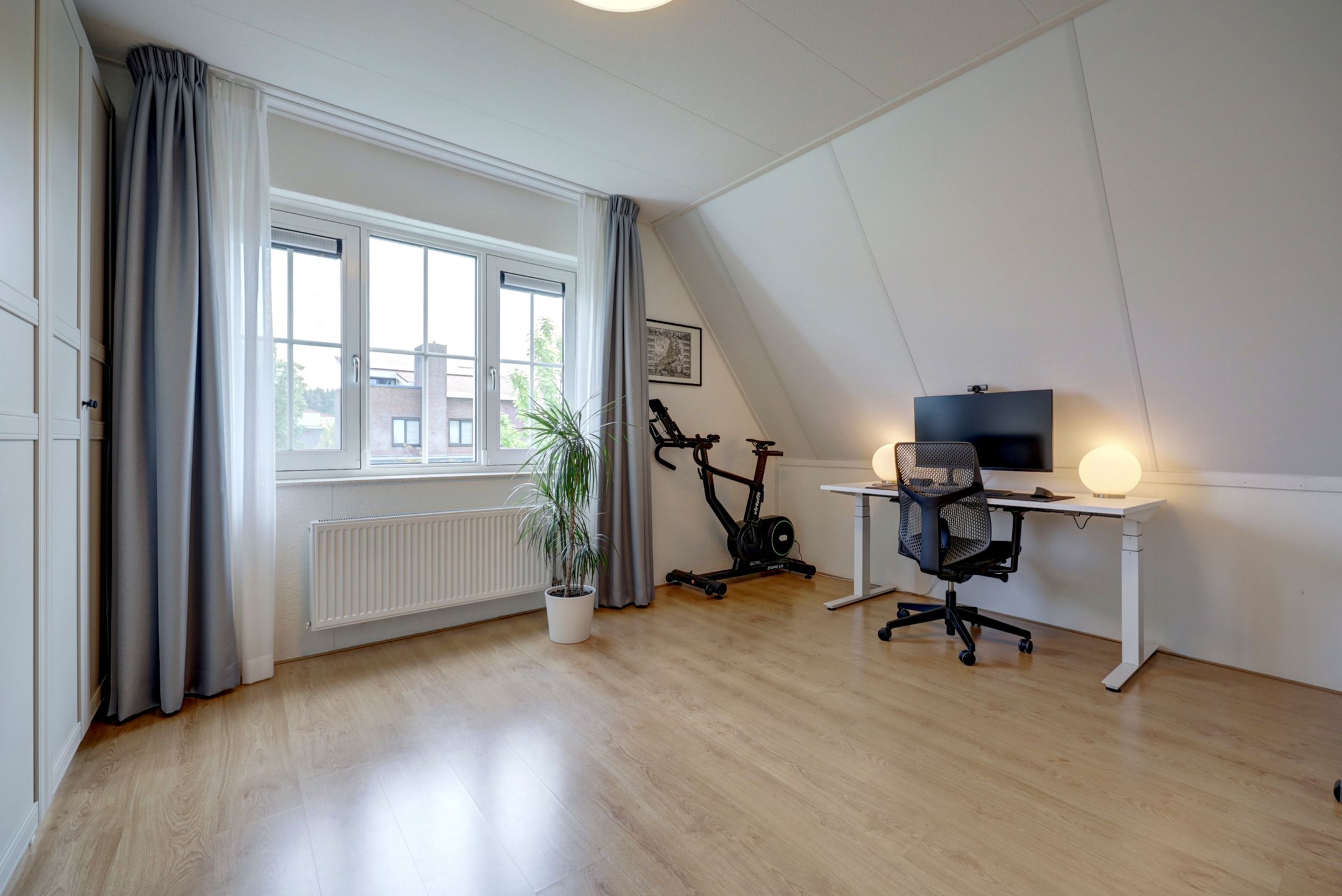 Modern Luxury Detached Villa in De Gilden, Dronten — 33