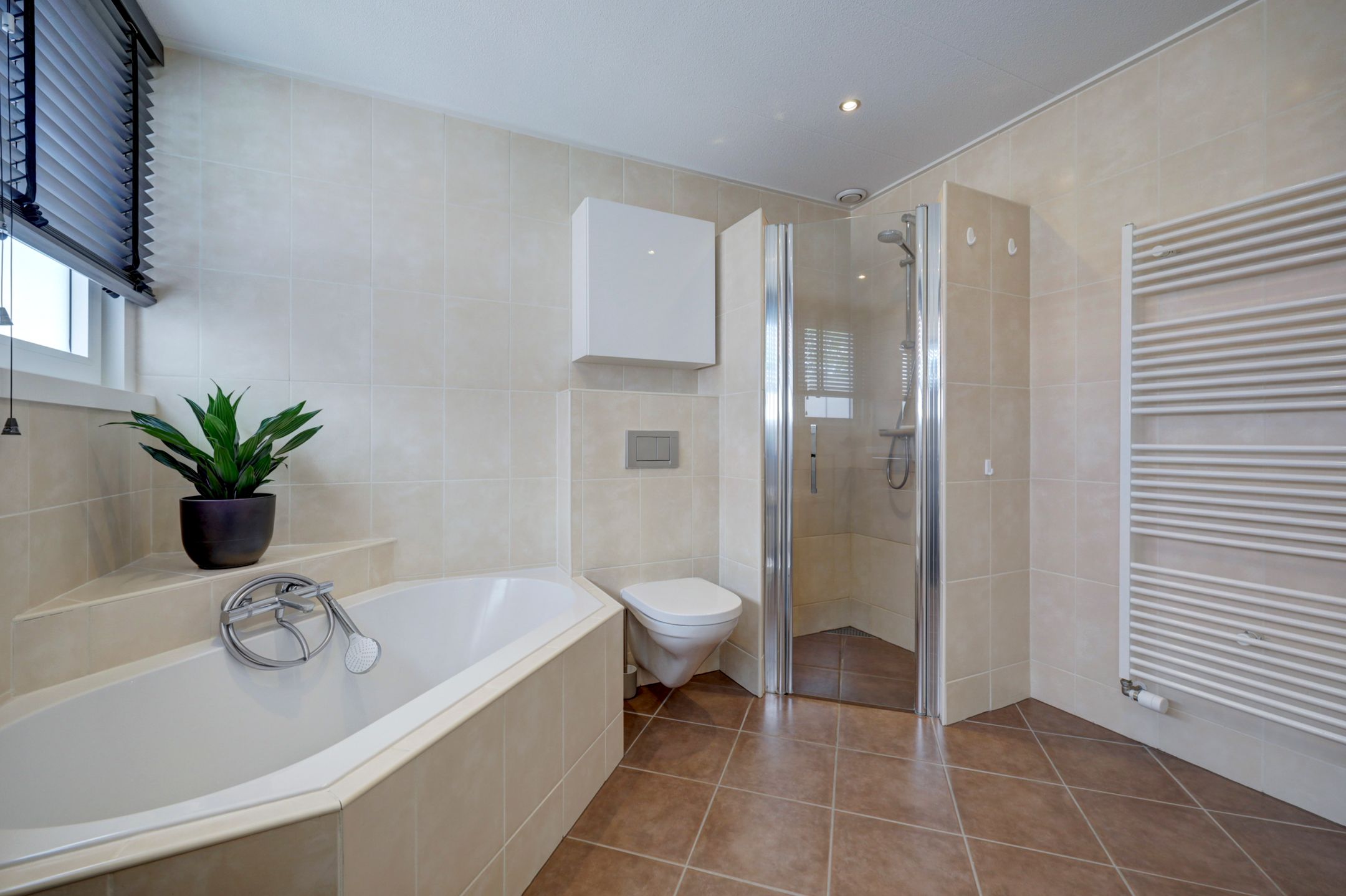 Modern Luxury Detached Villa in De Gilden, Dronten — 45