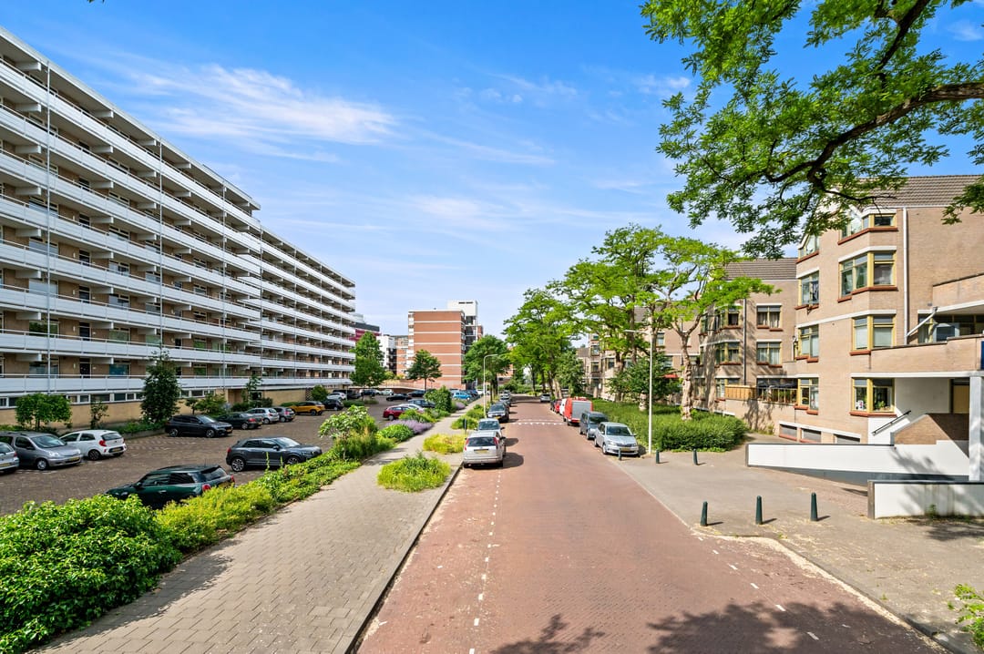 Foto 2 van Sirtemastraat 232