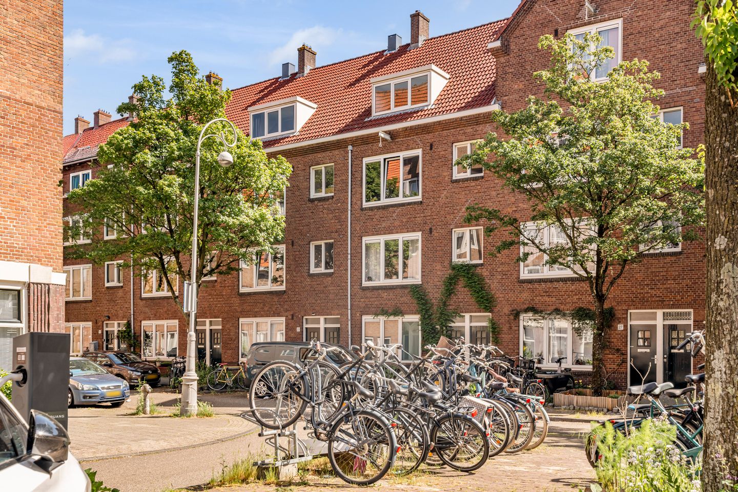 Fully Renovated Apartment in De Pijp with Versatile Extra Room — 29